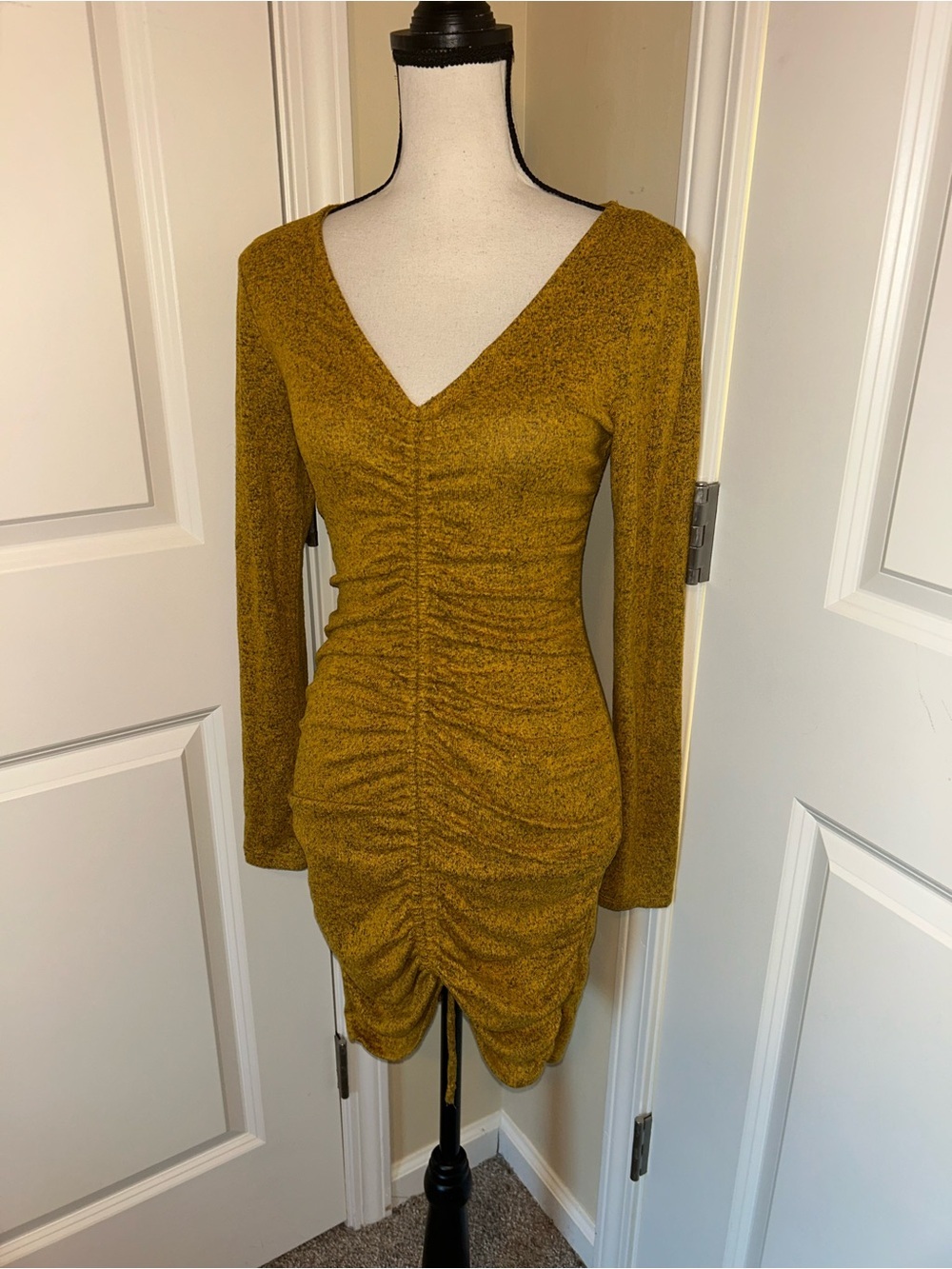 Mustard Ruched V-Neck Long Sleeve fitted Dress